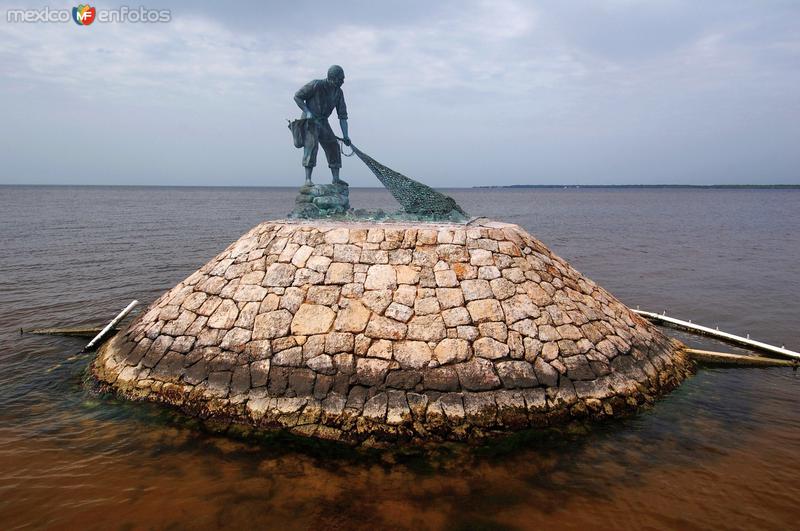 Monumento Al Pescador Chetumal Quintana Roo