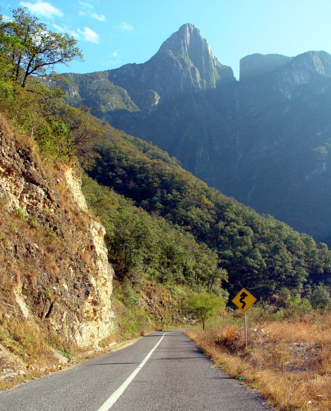 Carretera Montemorelos - Rayones