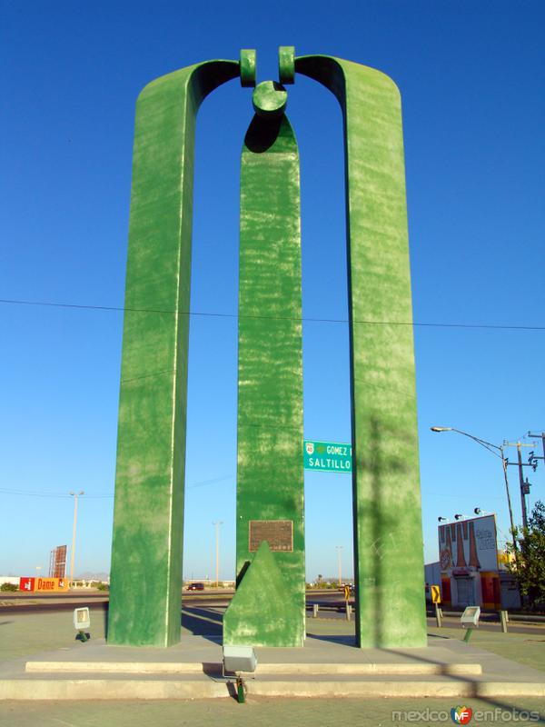 Obelisco de la Cultura