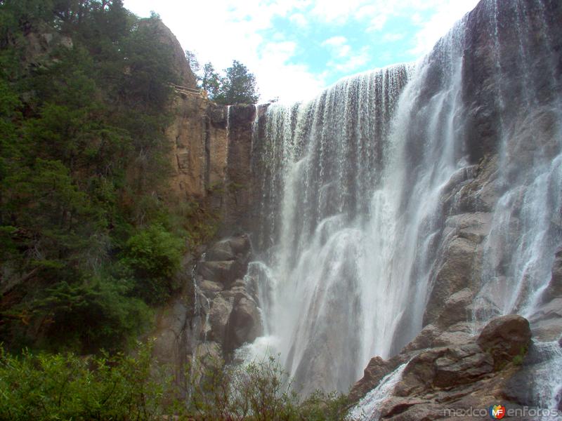 Cascada de Cusárare