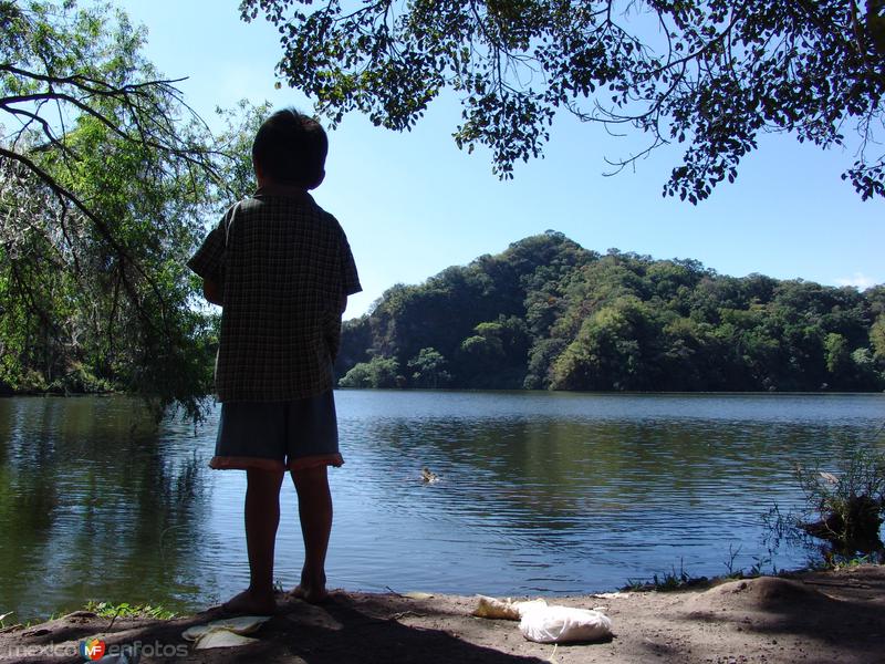 Niño pescador