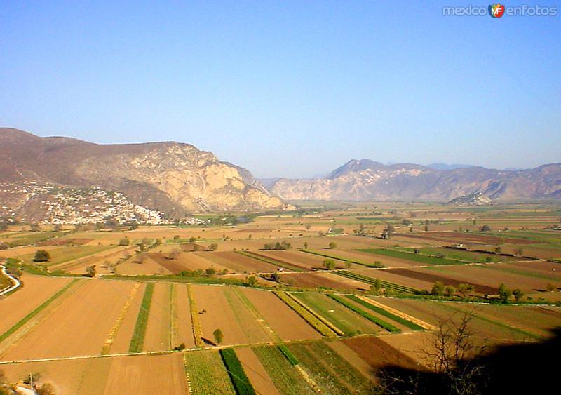 Campos agrícolas en el Valle del Mezquital