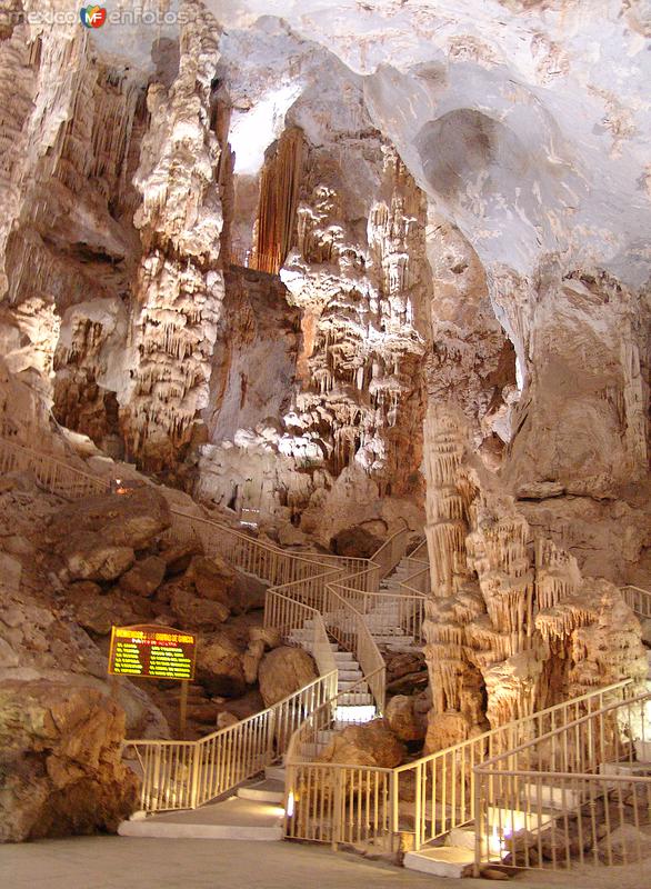 Grutas de García