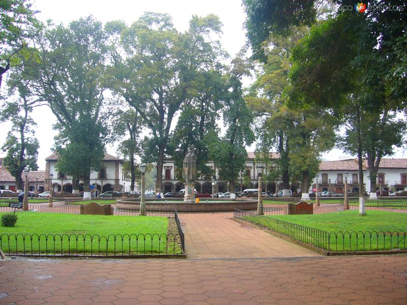 Plaza Vasco de Quiroga