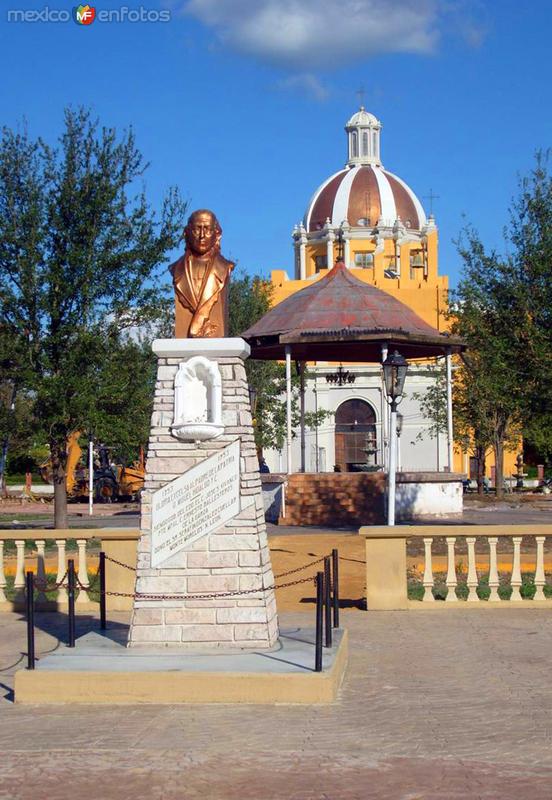 Monumento a Hidalgo