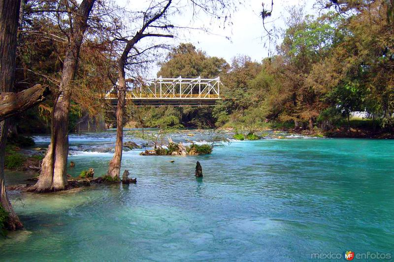 Río El Naranjo Y Playa Bruja El Naranjo San Luis Potosí Mx12182485458622 