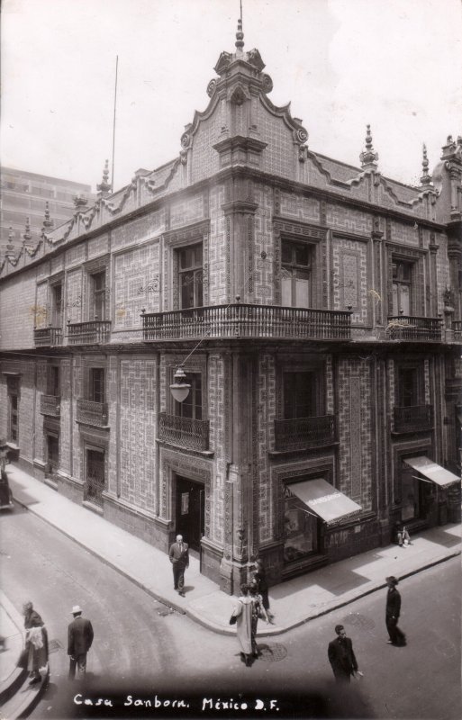 Casa de los Azulejos