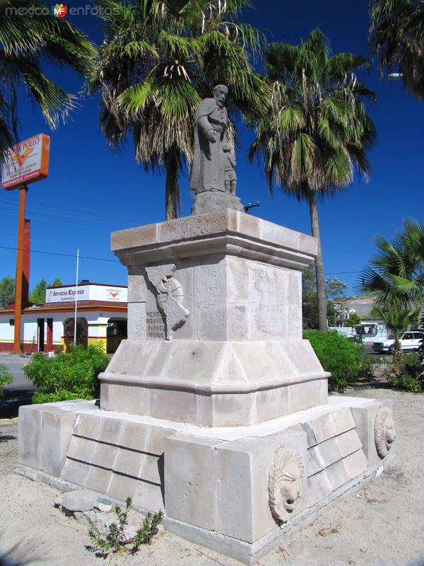 Monumento a los misioneros evangelizadores