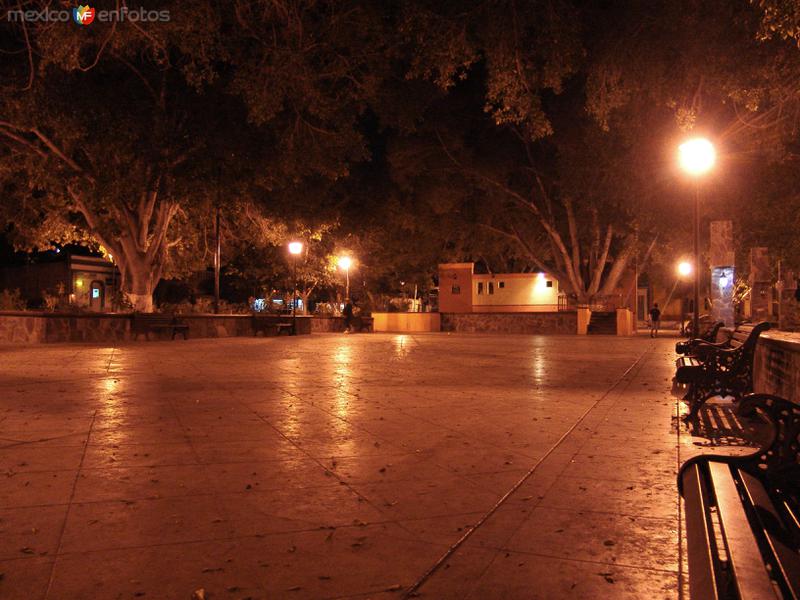 Plaza principal de San Ignacio