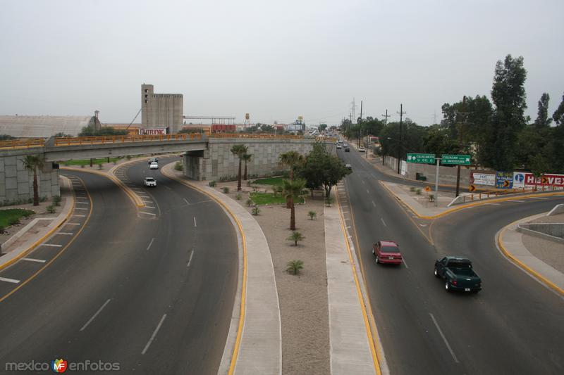 Distribuidor Vial Salida Norte Culiacán, Sinaloa.