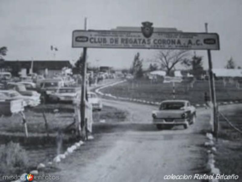 Campamento de la pesca del Sabalo del Regatas Corona en el Rio Panuco en  los 60's - Tampico, Tamaulipas (MX12342293634455)