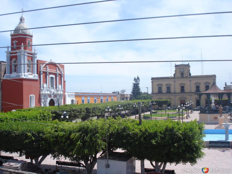 Fotos de Acaponeta, Nayarit, México: Templo, plaza y presidencia