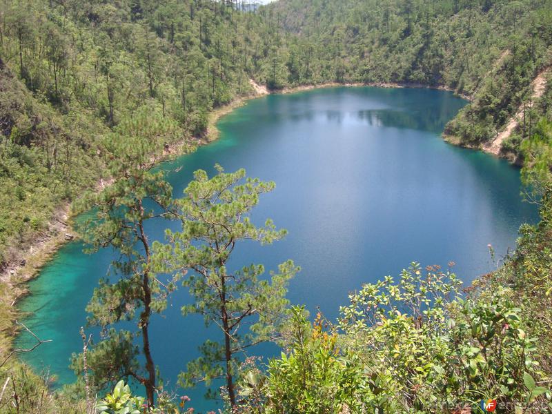 Lago Escondido