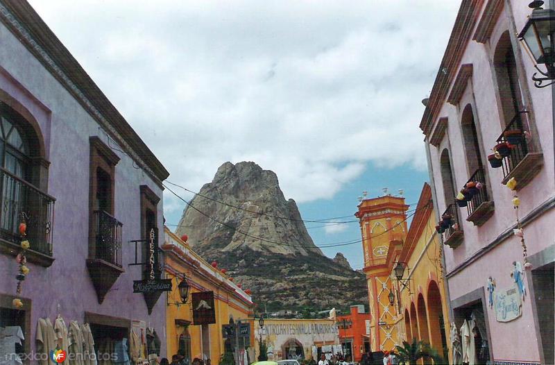 la peña de bernal , qro.