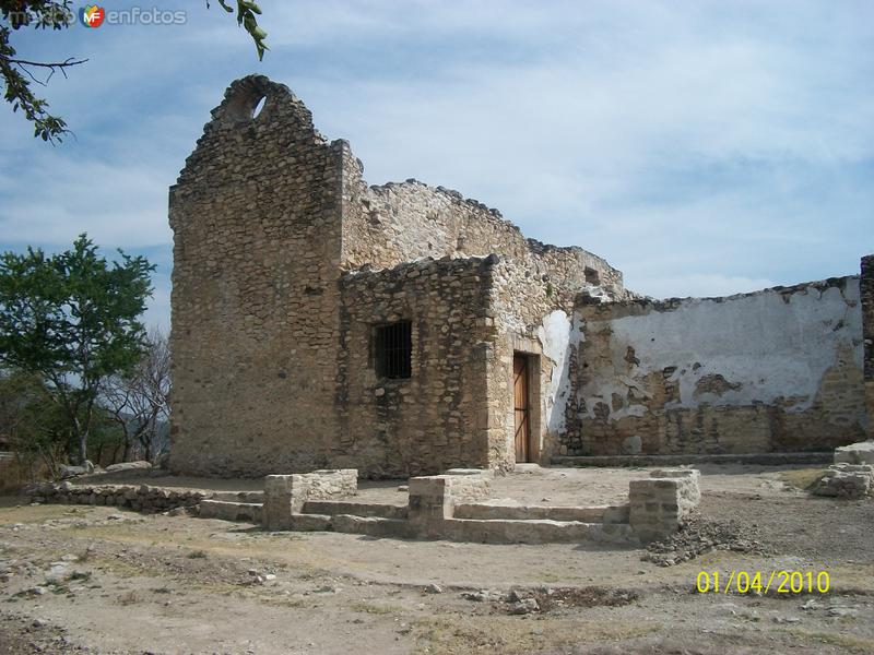 RUINAS DE LA EX HACIENDA LAS BOVEDAS