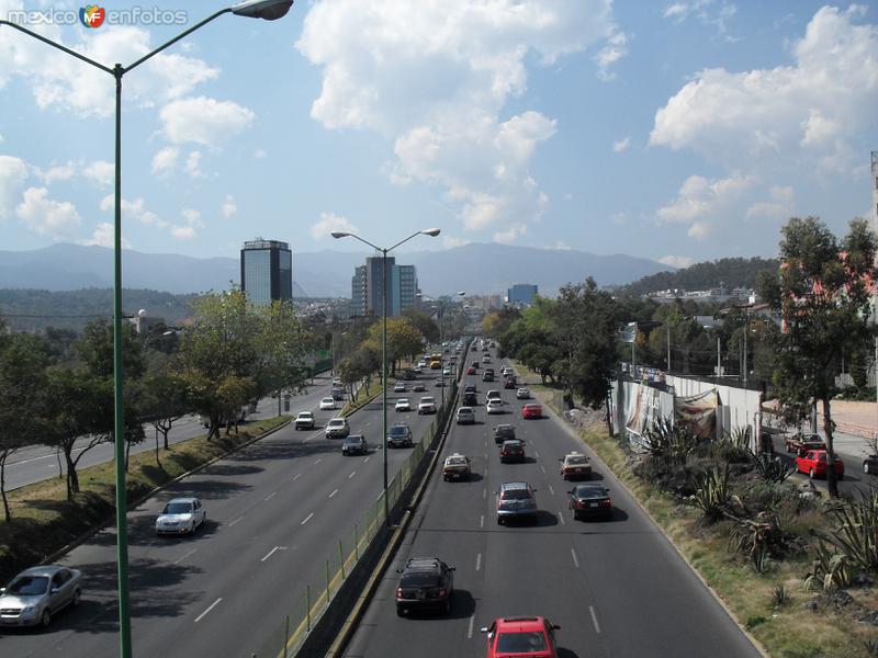 Periférico Sur en Cuicuilco hacia el Norte