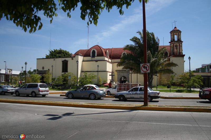 Iglesia de la Cruz de Zacate