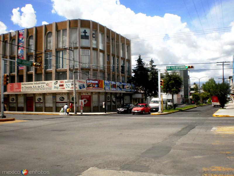 Boluevard 16 de Septiembre esq Av Juárez