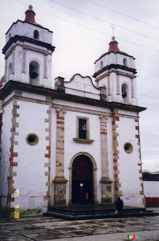 Portada de la parroquia de Tenancingo, Edo. de México