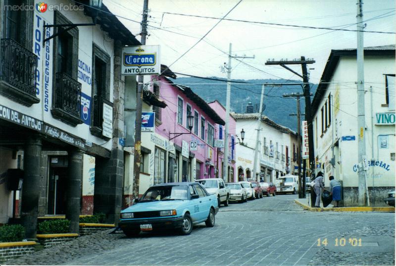 Típica calle del centro del pueblo minero de El Oro de Hidalgo, Edo. de México