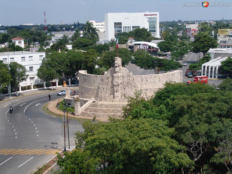 Monumento a la Patria