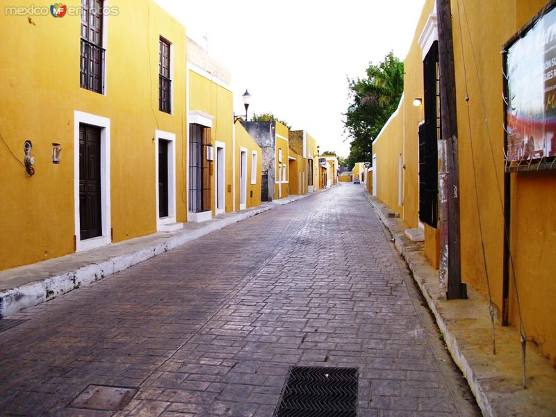 Fotos de Izamal, Yucatán, México: IZAMAL YUCATAN MAVIPOL