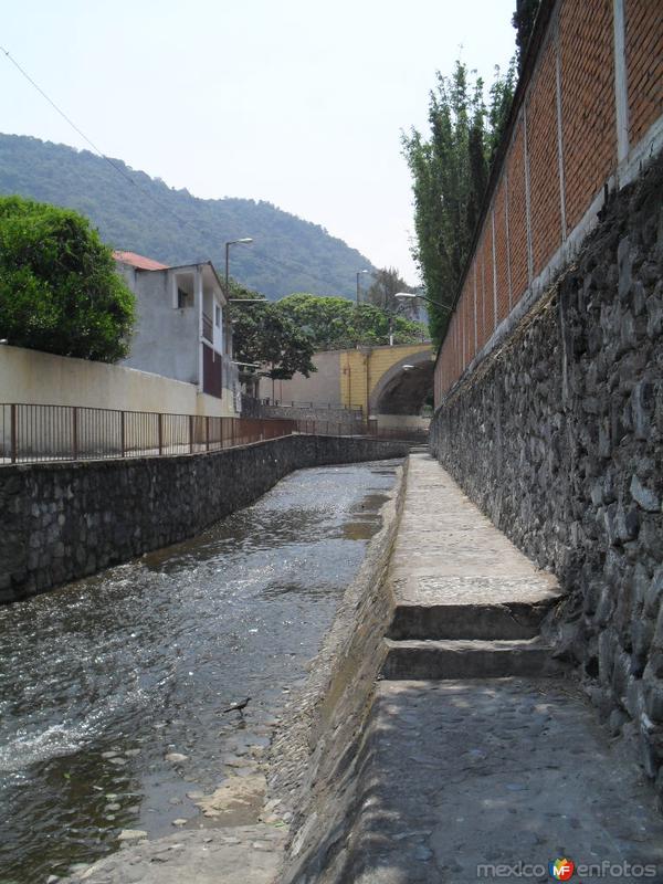 Pasaje del rio orizaba entrando por Oriente 6