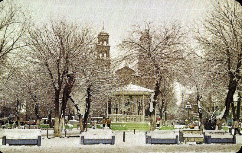 La Plaza de Armas en un día nevado