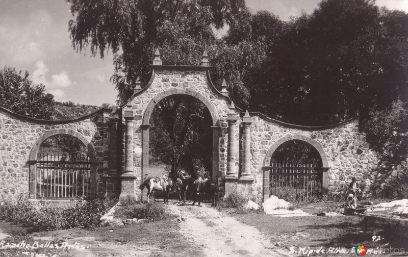 Entrada a una hacienda en San Miguel de Allende