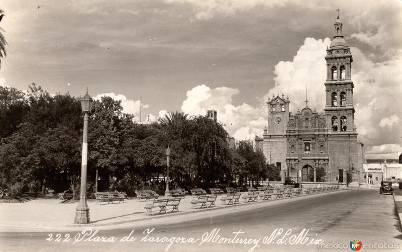 Plaza de Zaragoza y Catedral de Monterrey