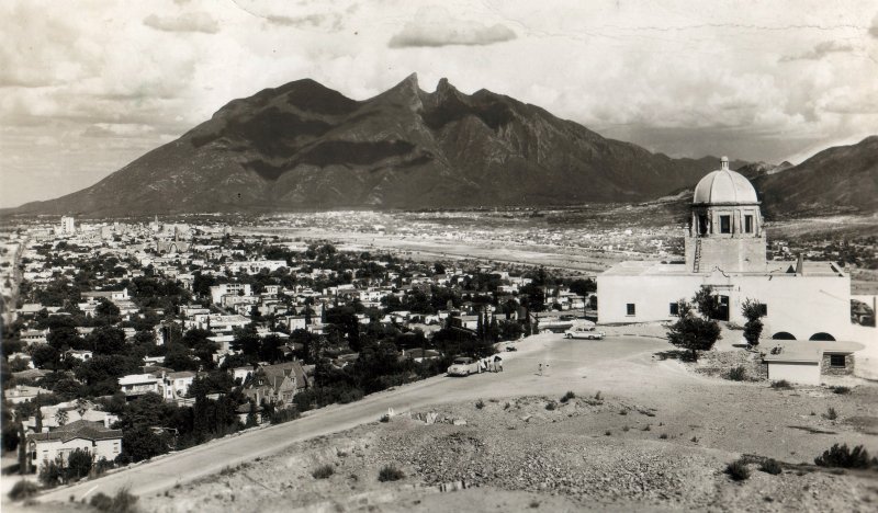 Vista panorámica de El Obispado y Cerro de la Silla