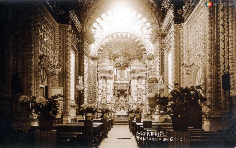 Interior del Santuario de Guadalupe