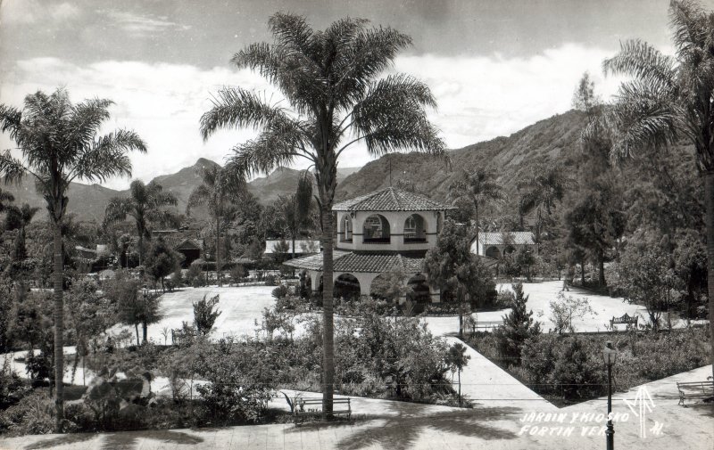 Jardín y Kiosko