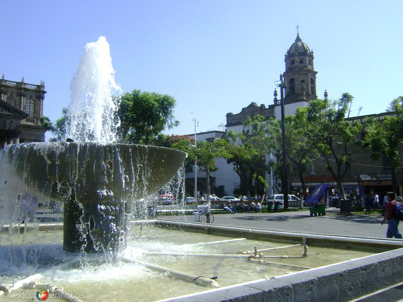 Plaza de La Liberación y Templo de San Agustín. Noviembre/2011