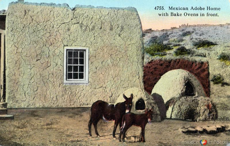 Casa de adobe con hornos tradicionales