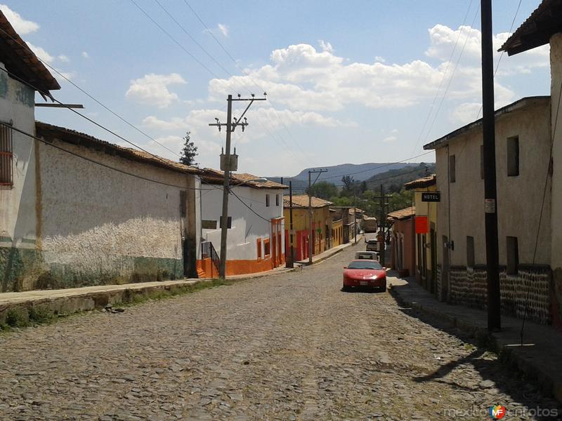 En las calles de atenguillo