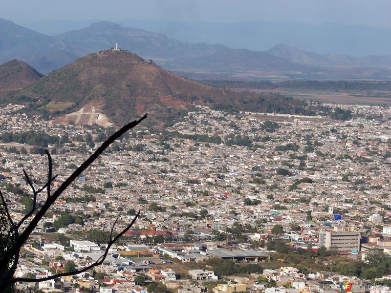 EL CERRO DE LA CRUZ VISTO DESDE EL CERRO DE SAN JUAN