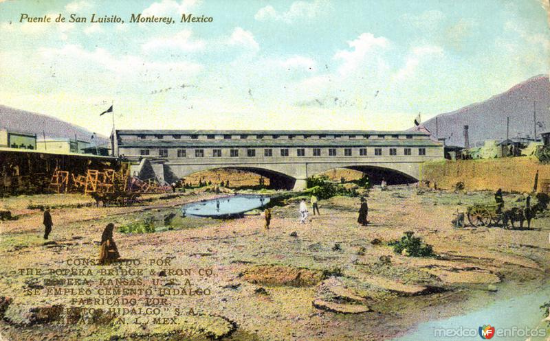 Puente de San Luisito sobre el Río Santa Catarina