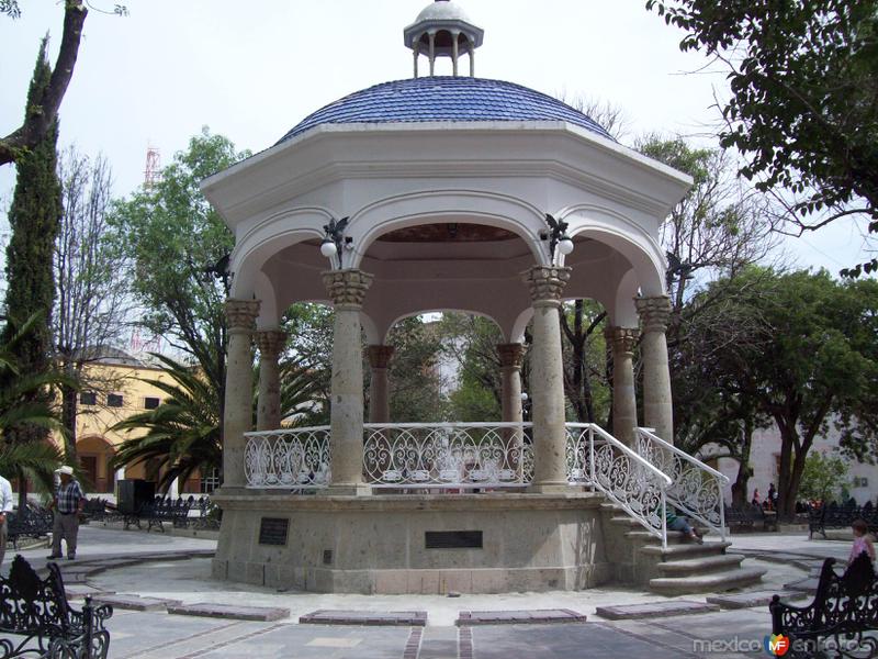 Kiosko en Jardín principal.