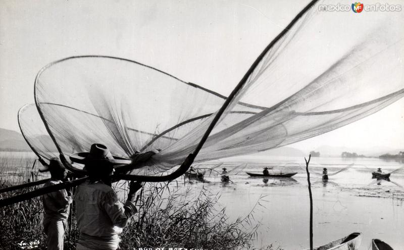 Pescadores en el lago de Pátzcuaro