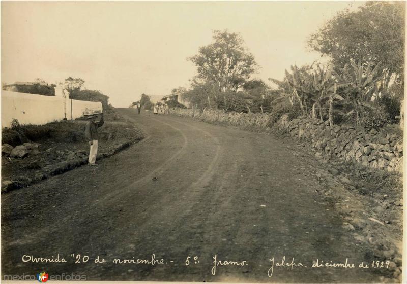 Fotografía de la Avenida 20 de noviembre del mes de diciembre de 1929