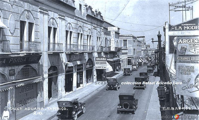 Calle Aduana