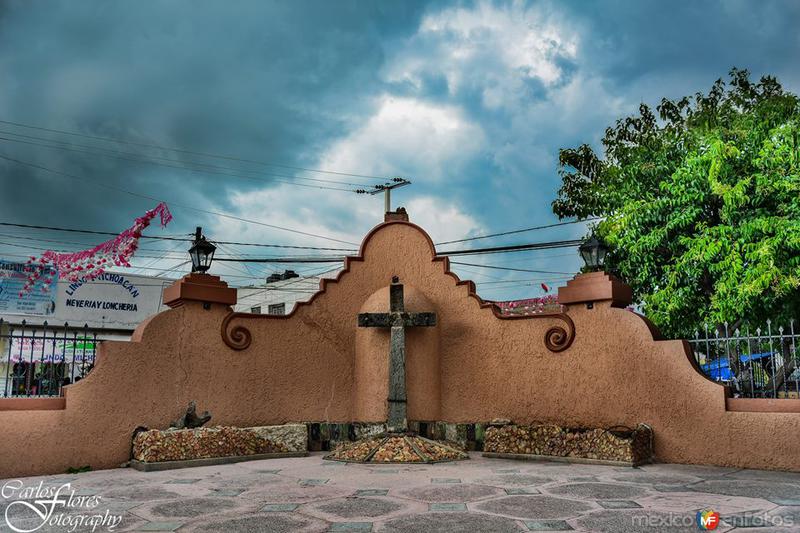 Atrio de la parroquia del Sagrado Corazón