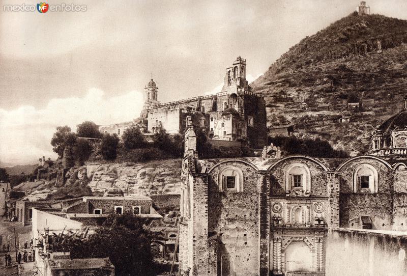 Iglesia (circa 1920)