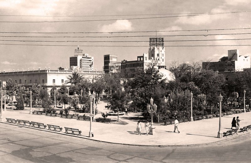 Fotos de Monterrey, Nuevo León, México: Monterrey, Plaza Zaragoza