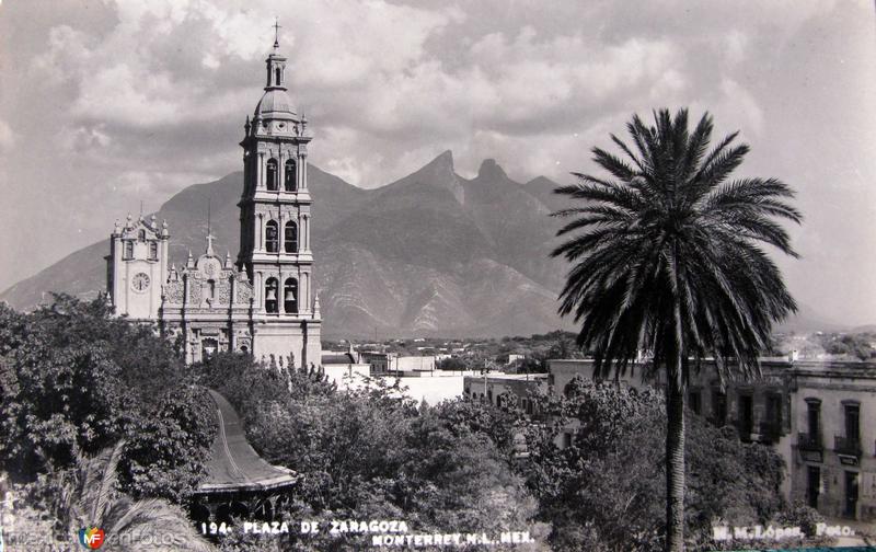 Iglesia y Plaza