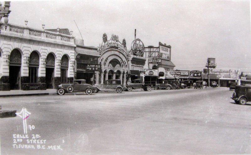 Calle Segunda - Tijuana, Baja California (MX14146807046184)