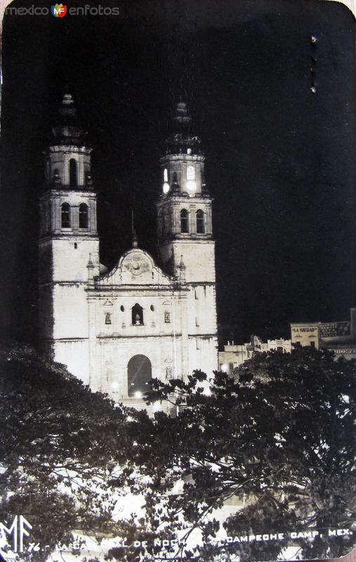 La catedral de noche