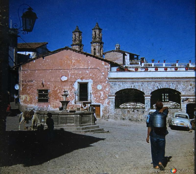 ESCENA CALLEJERA