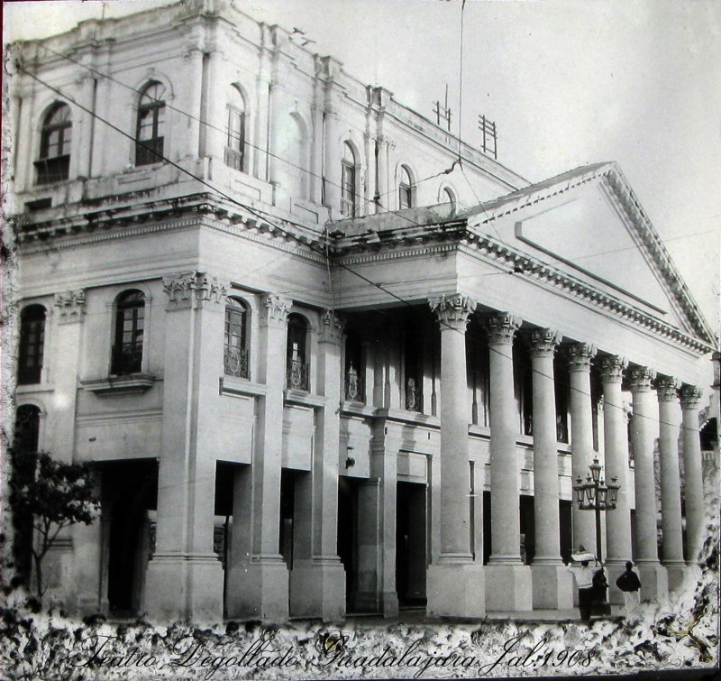 TEATRO DEGOLLADO